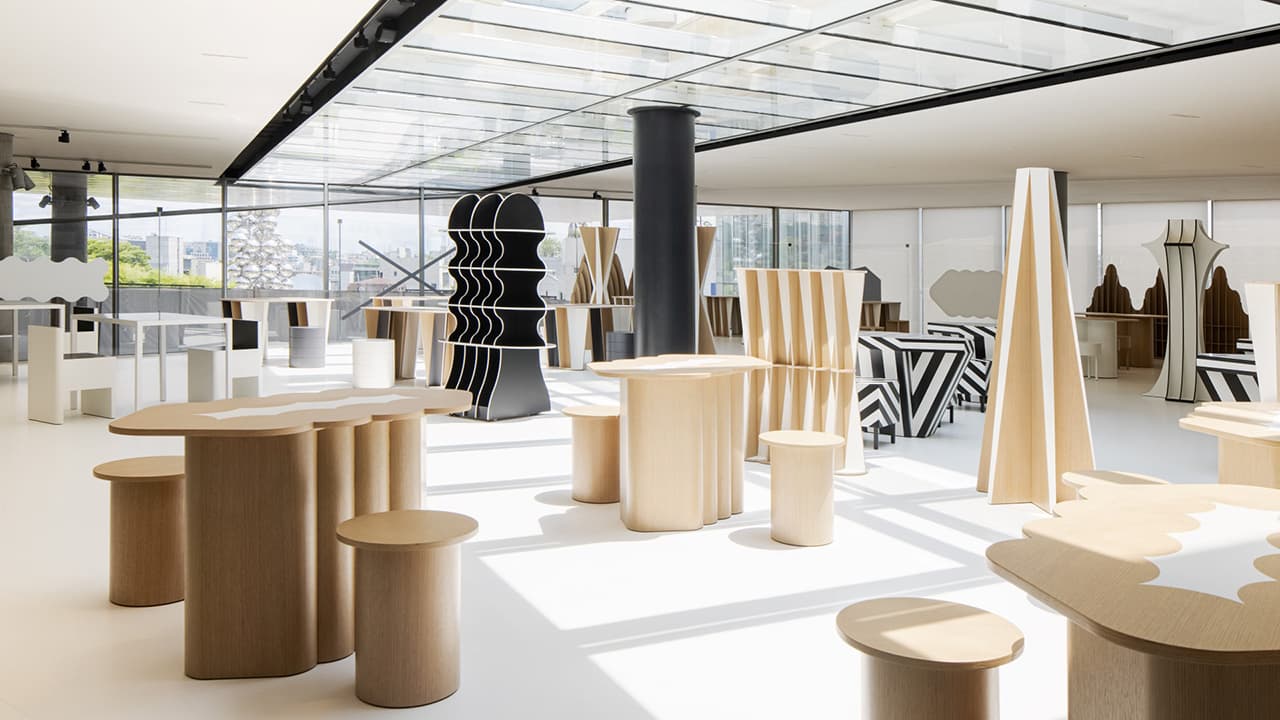 PUBLIC SPACE INTERIOR